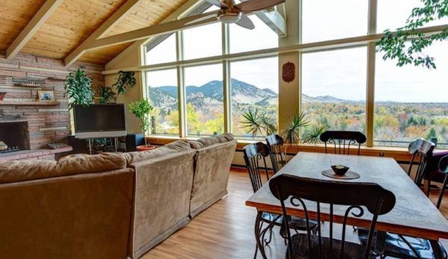 Huge home in prime downtown location: views of the Rocky Mountains