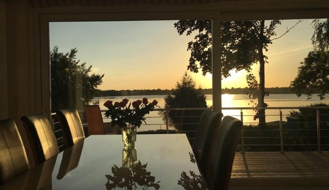 in Klingberg mit Seeblick by Interhome