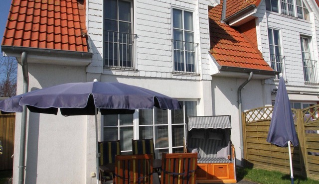 Island nest vacation apartment with terrace in Fehmarn-Vadersdorf