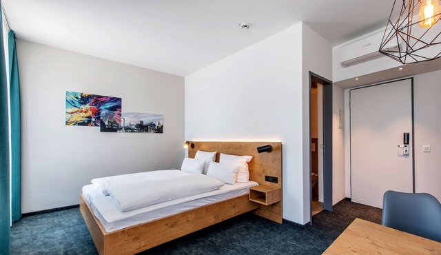 JaHotel