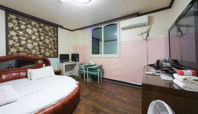 Jangseong Suseok Motel
