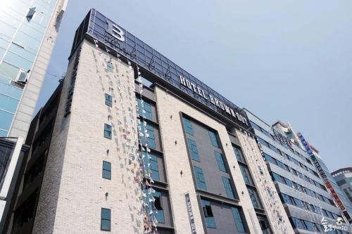 Jangyu Brown Dot Hotel Water Park Branch