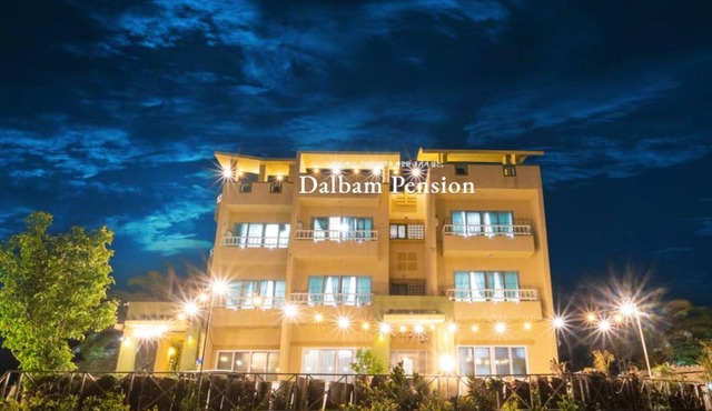 Jeju Dalbam Pension