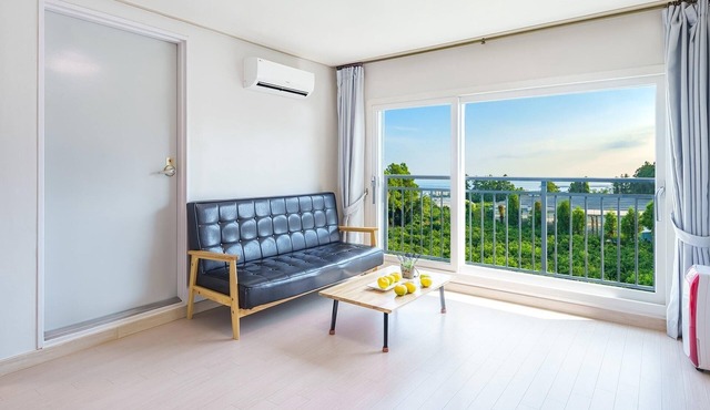 Jeju Inhouse Pension