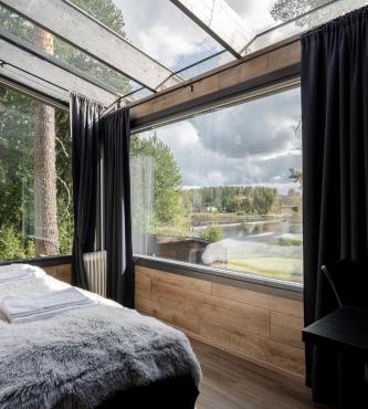 Koskisviitti 4 - Private High Quality Suite with Lake Views
