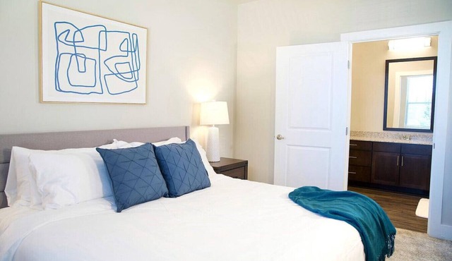 Landing at Crowne at Briargate - 3 Bedrooms in Briargate