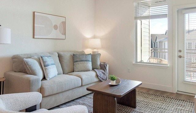 Landing | Stylish 1BD, Clubhouse, Gym