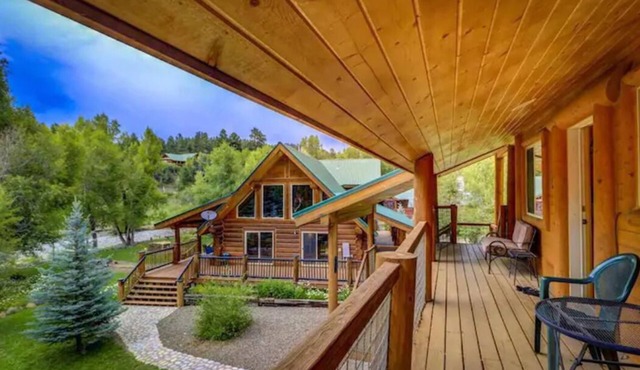 Large Riverfront Home for Multi Family Groups