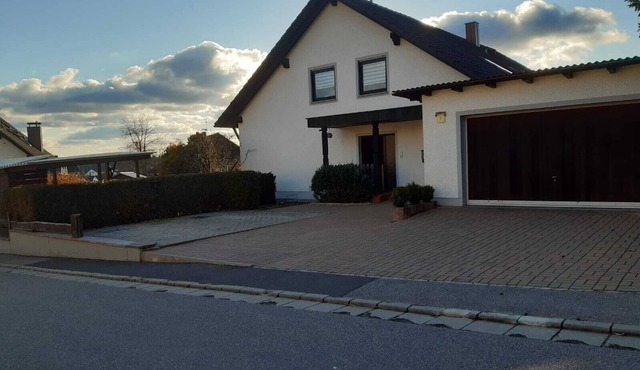 Large, spacious vacation apartment in Ebermannsdorf