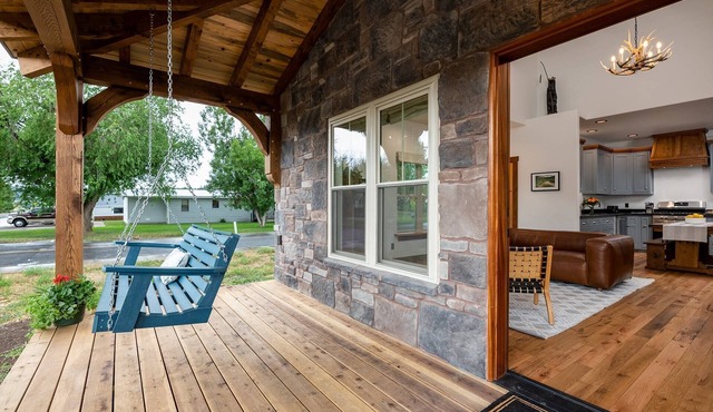 Last-Minute Summer Escape! Book an August Stay by 7/31 for 15% Off