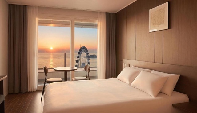 Le Collective Sokcho Beach
