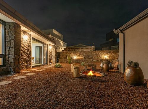 Libentia Hotel and Pool Villa
