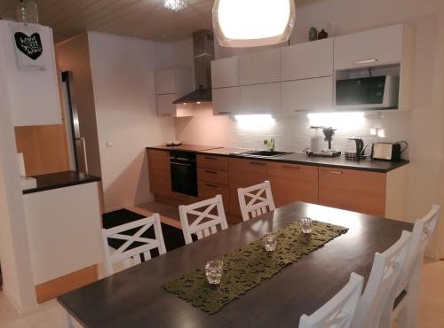 Majoituspalvelu Nurmi Apartment Oksapolku 2 B Deluxe Huoneisto 103m2