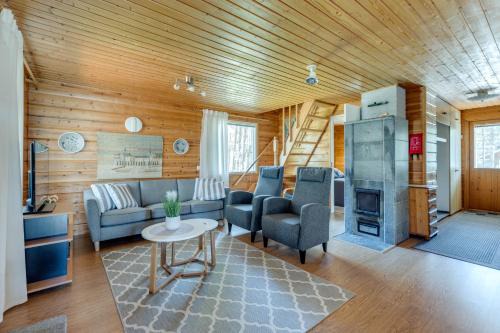 Mehtämökki - grillhut possible with an extra fee
