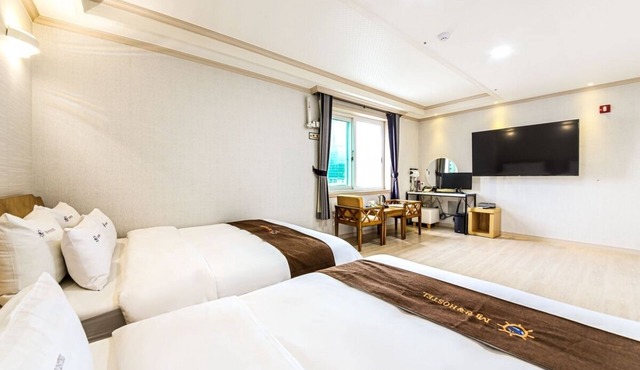 MJ Tour Hostel