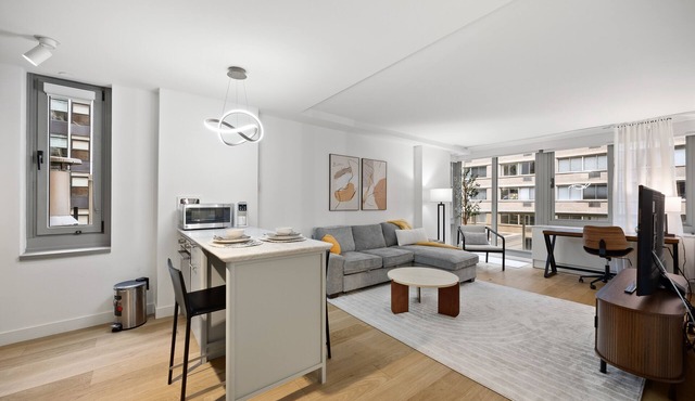 Modern 1BR in Heart of NYC