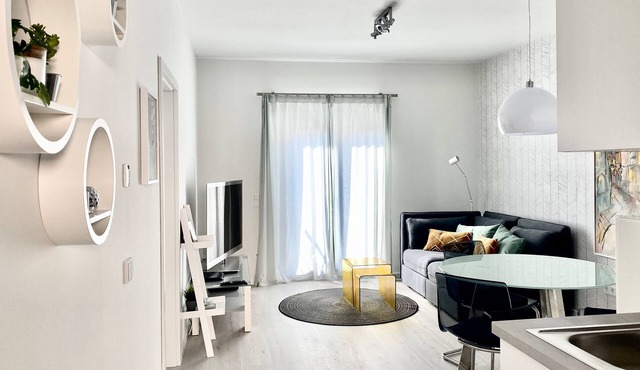 Modern apartment, terrace and garden at Lilienthalpark in southwest Berlin