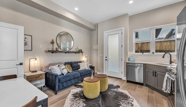 Modern Farmhouse 30day + Near Downtown, Mile High Stadium and Sloans Lake