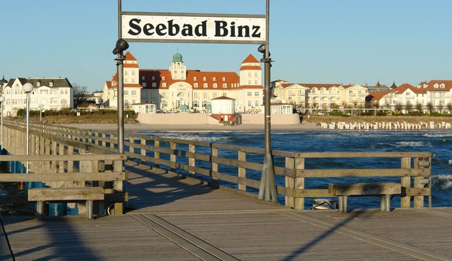 Modern, quiet apartment close to the beach on the outskirts of Binz with balcony