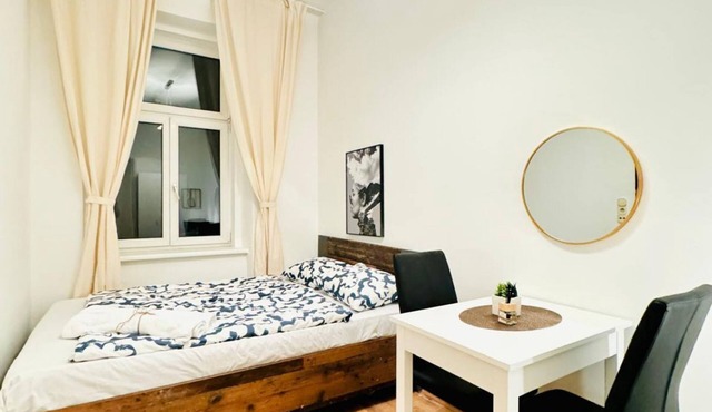 Modern Room Two, Ideally Located Near Atzgersdorf