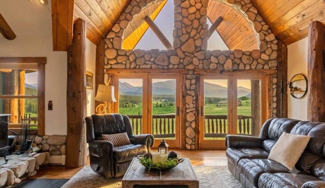 Mountain Gem in Alma | Views + Game Room + Hot Tub