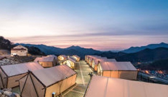 Muju Ppalgangchima Resort Glamping