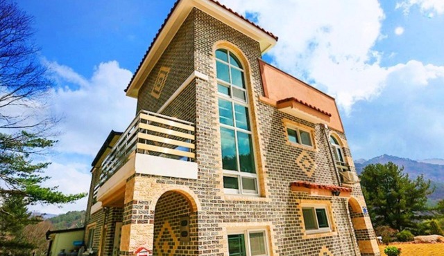 Muju Solhyanggi Pension