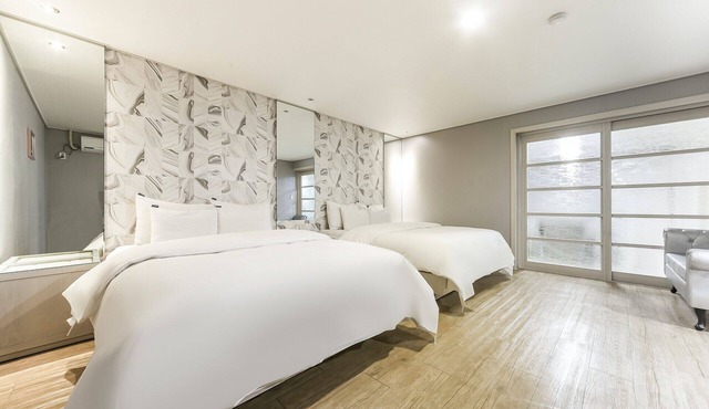 Mungyeong City Hotel