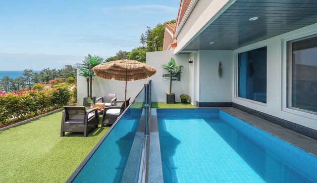 Namhae Eagless Poolvilla Pension