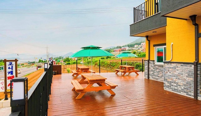 Namhae Gonige Pension