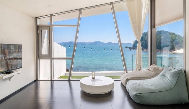 Namhae Pumda Pool Villa Pension