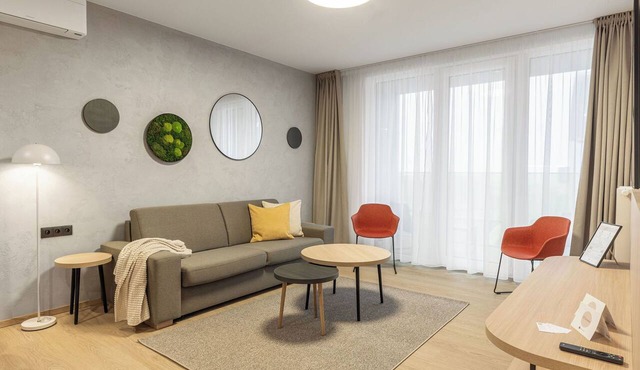 New 2-room apartment, self-check-in, underground parking, discount on wellness & fitness center