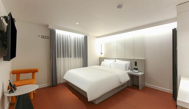 No 25 Hotel Namgumi Branch