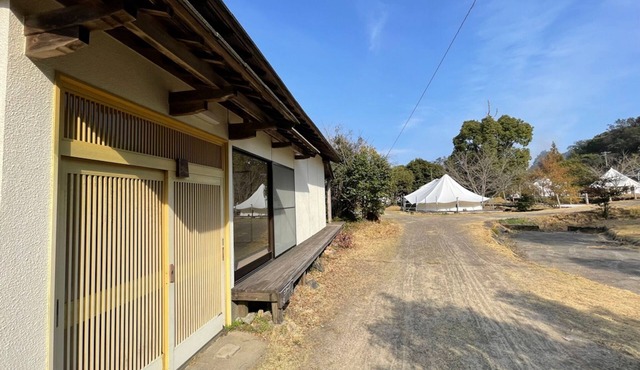 Nonsmoking Japanesestyle detached house surrounded by virgin forest Building 1/Shimanto Kōchi