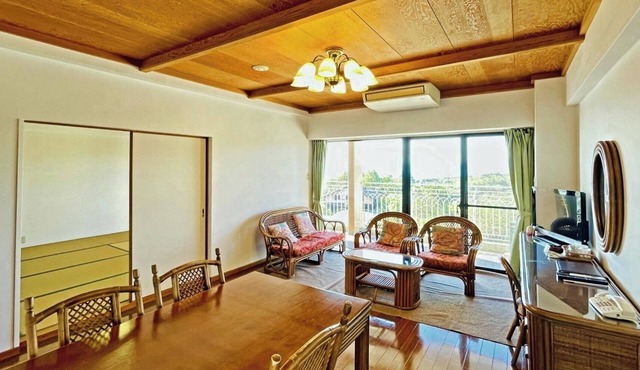 Nonsmoking Main building deluxe room sea side/Konan Kōchi