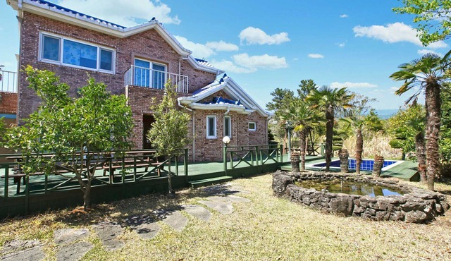 Ocean Sky Village Pension