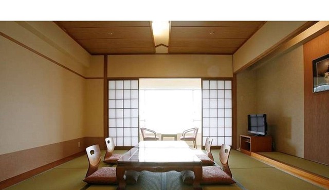Ocean view Japanesestyle room 10 tatami mats 40 / Shozu-gun Kagawa