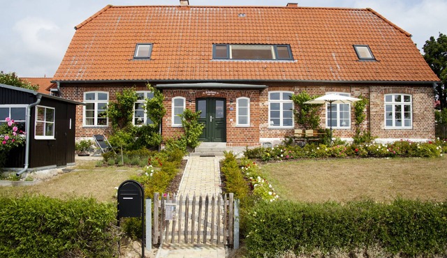 Old schoolhouse Panorama apartment
