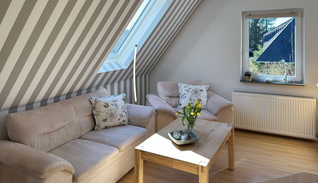 Otto's Hüs vacation apartment: 65 m² with terrace, garden & WLAN near Amrum beach