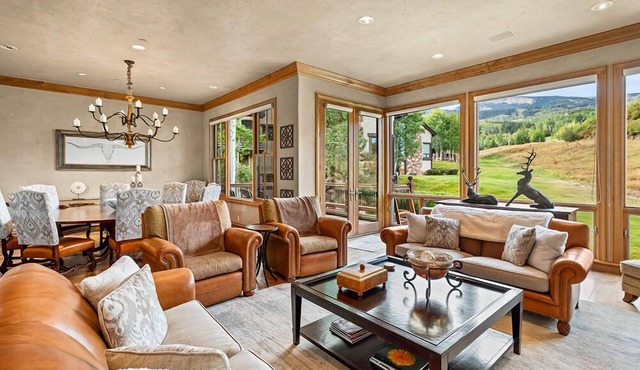 Owl Creek 04 | Ski-in, ski-out luxury townhome with private hot tub in Snowmass