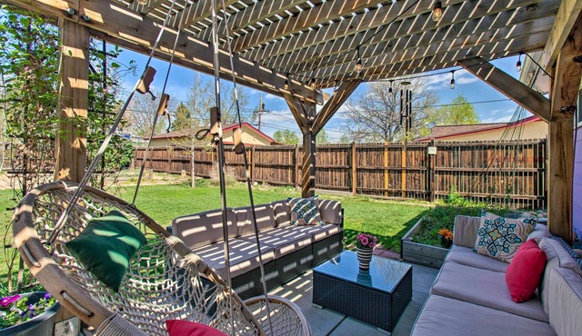 Patio, Grill & Yard: Cozy Denver Abode!