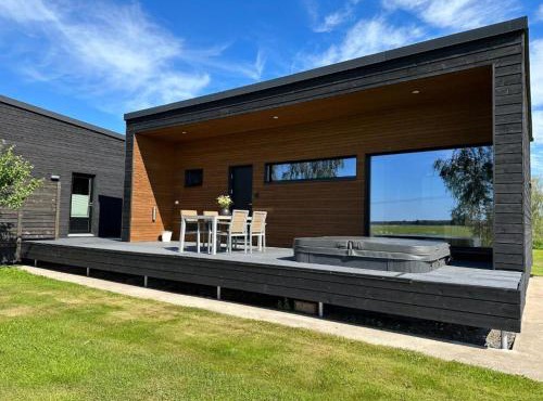 PeltoVilla - Relax in the sauna and hot tub