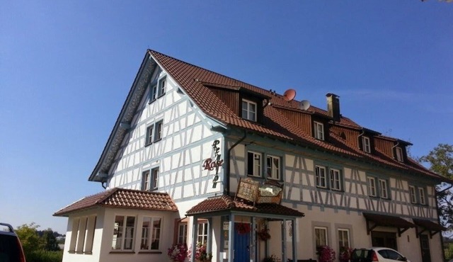 Pension- Rose + Monteueruntekunft mit 2 Gemeinschafts-küchen im Bodenseegebiet