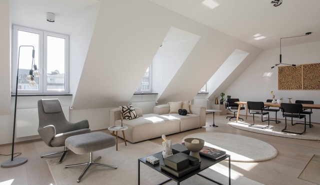 Penthouse, Presidential Suite, perfect location, open fire place