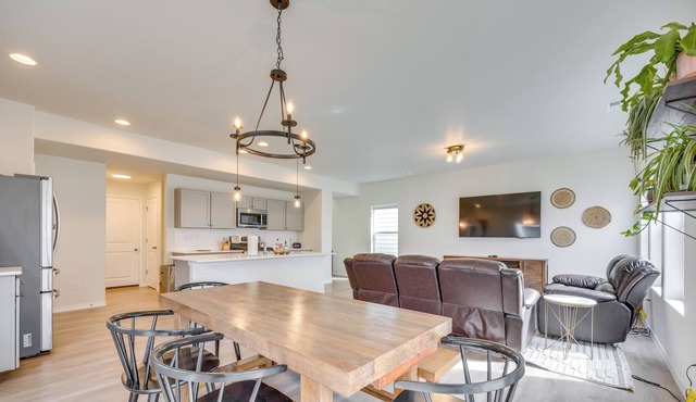 Pet-Friendly Colorado Springs Home - Near Airport