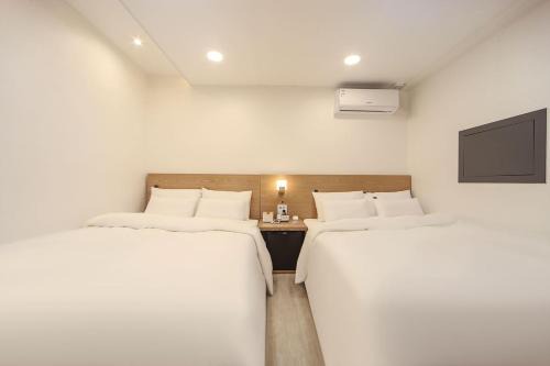 Pier26 Hotel