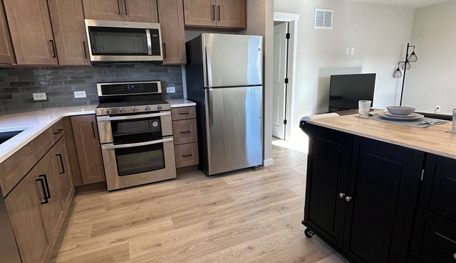 Pike’s Peak Residence. Charming 1-bedroom apartment in lovely Colorado Springs