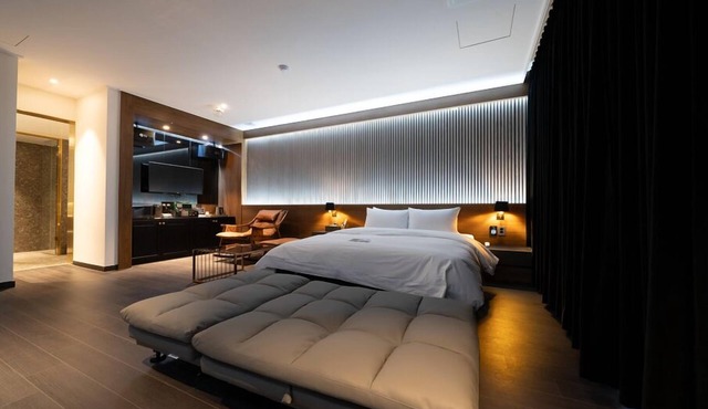 Pocheon LUA PREMIUM Drive-In Hotel