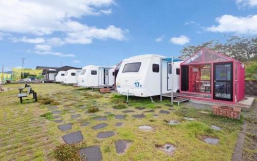 Pohang Unis Sea Caravan Guryongpo Branch