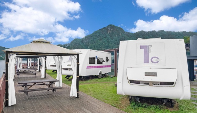 Poseidon Caravan - Campsite